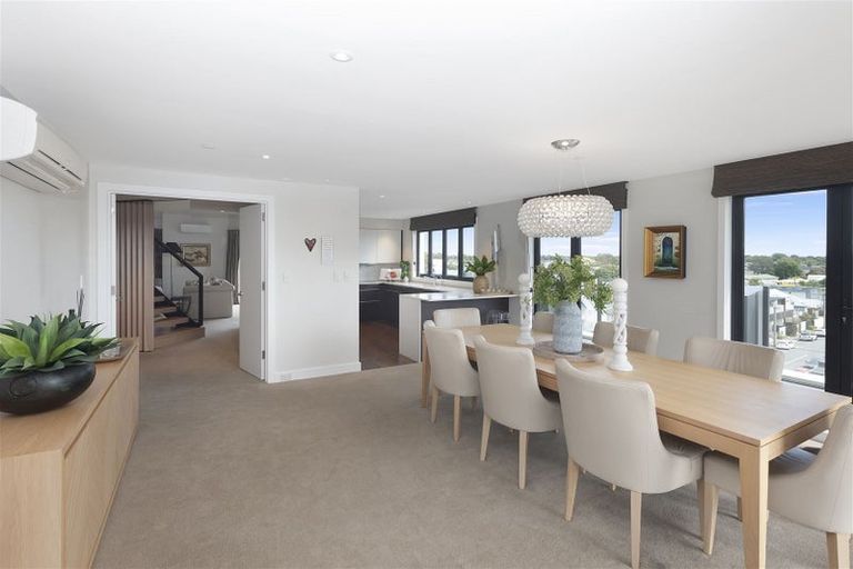Photo of property in 50i Carlton Mill Road, Merivale, Christchurch, 8014