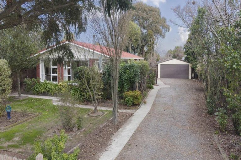 Photo of property in 25 Leeston And Lake Road, Leeston, 7632