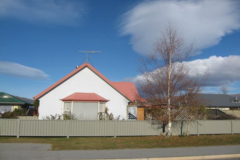 Photo of property in 60 Ortive Street, Cromwell, 9310