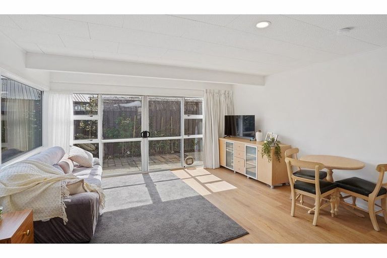 Photo of property in 66b Main North Road, Woodend, 7610