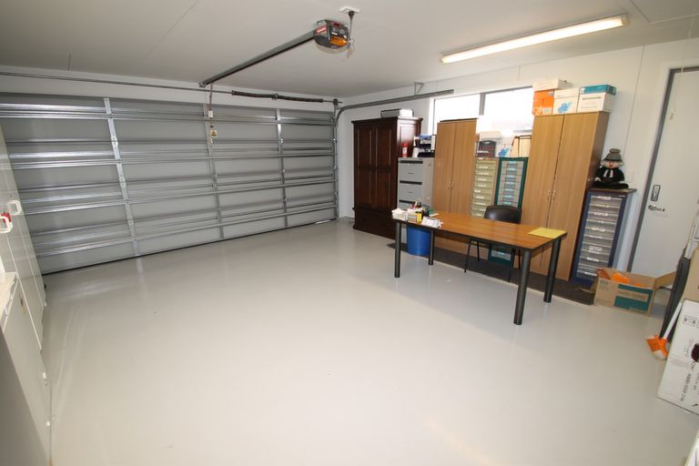 Photo of property in 10 Roblyn Place, Mosgiel, 9024