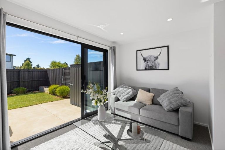 Photo of property in 64 Miromiro Street, Broomfield, Christchurch, 8042
