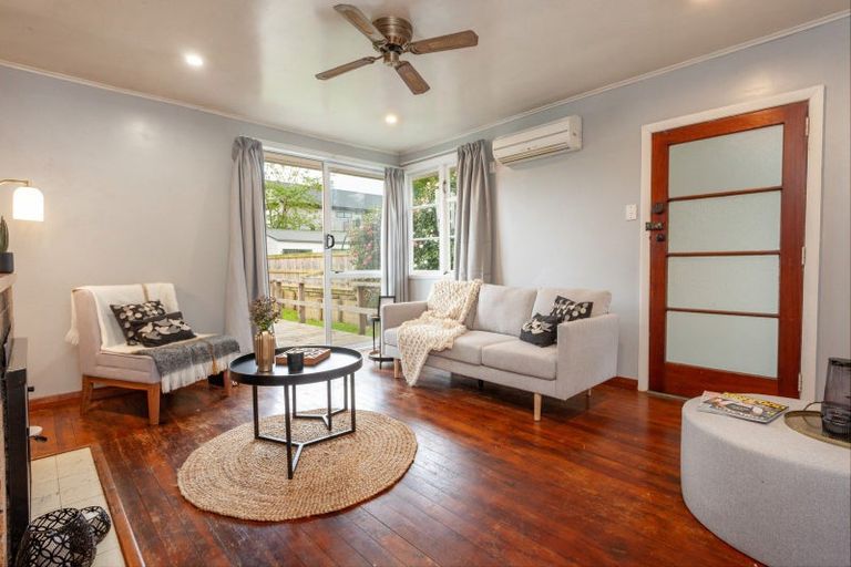 Photo of property in 24 Station Street, Tirau, 3410