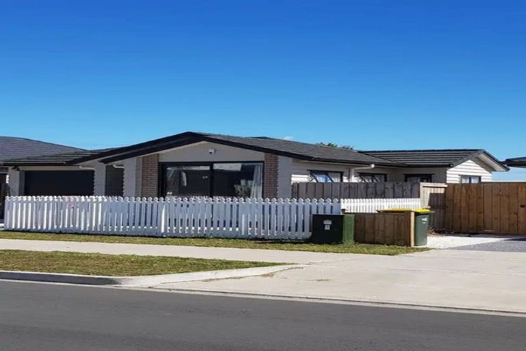 Photo of property in 5 Park Chester Road, Pukekohe, 2120
