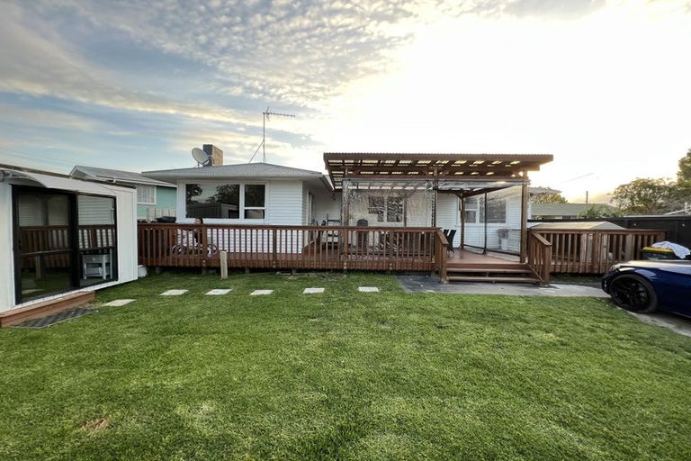 Photo of property in 17 Greenhaven Avenue, Opaheke, Papakura, 2113