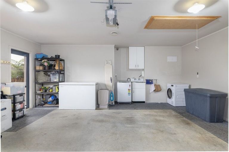 Photo of property in 15 Rata Avenue, Huntly, 3700