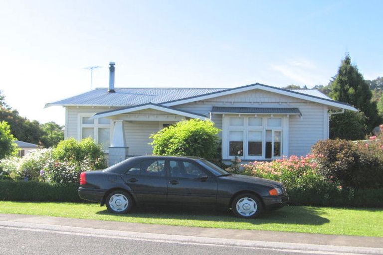 Photo of property in 16 Rimu Street, Te Kuiti, 3910