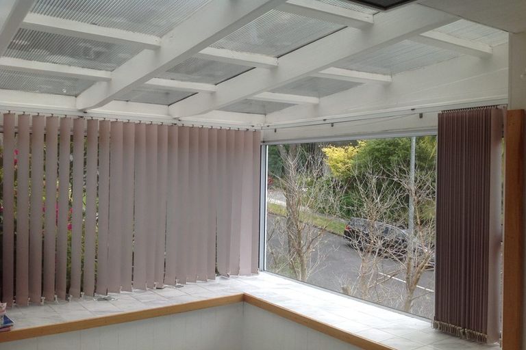 Photo of property in 33 Viewmont Drive, Harbour View, Lower Hutt, 5010