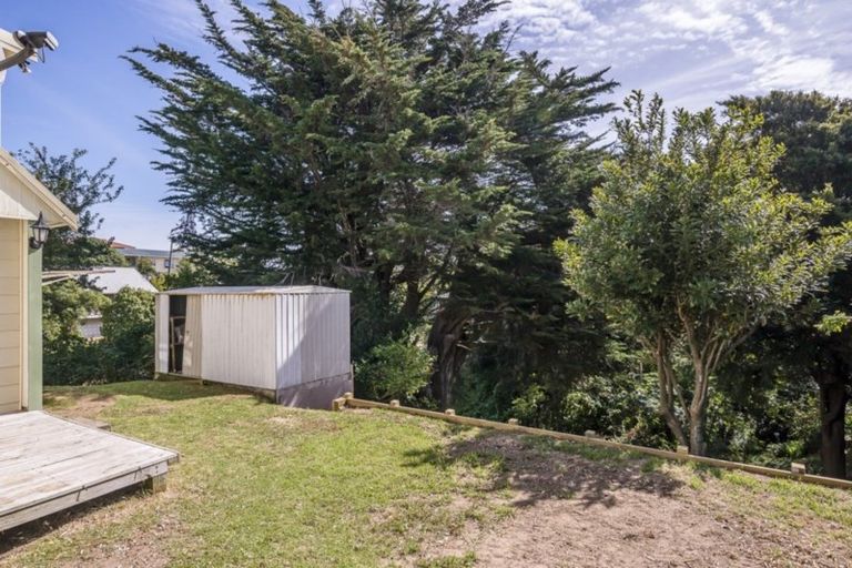 Photo of property in 51 Renown Road, Raumati South, Paraparaumu, 5032