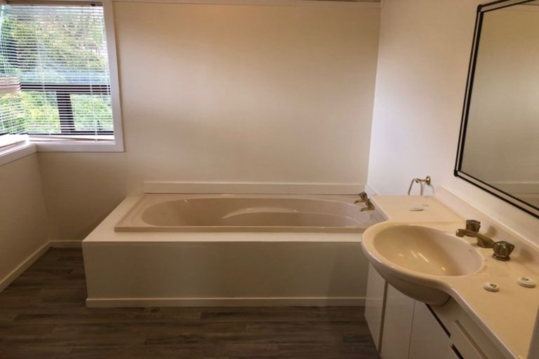 Photo of property in 24b Sage Road, Kohimarama, Auckland, 1071