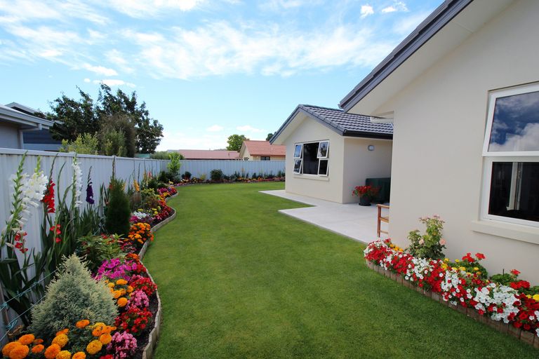 Photo of property in 17 Orchard Drive, Alexandra, 9320