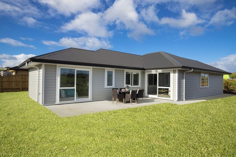 Photo of property in 16 Clark Rise, Pokeno, 2402