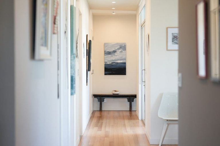 Photo of property in 4 Frances Street, Waikanae Beach, Waikanae, 5036