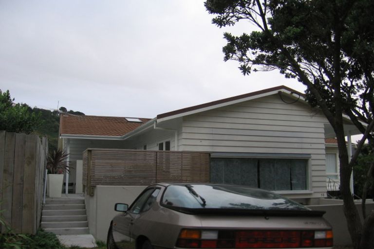 Photo of property in 30 Mantell Street, Seatoun, Wellington, 6022