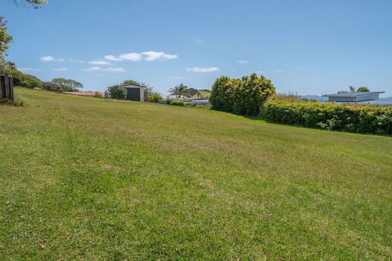 Photo of property in 5 Berghan Road, Coopers Beach, 0420