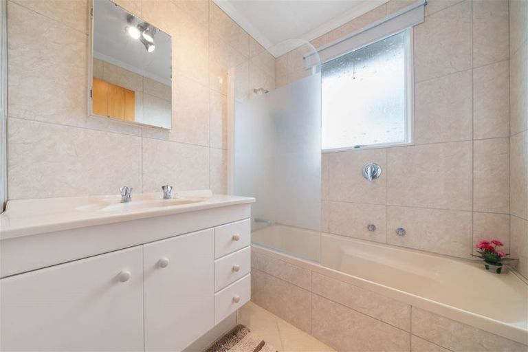 Photo of property in 23 Amberley Avenue, Westbrook, Palmerston North, 4412