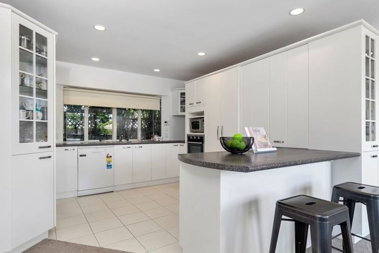Photo of property in 738 Chapel Road, Dannemora, Auckland, 2016