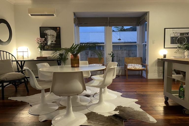 Photo of property in 45 Pukatea Street, Eastbourne, Lower Hutt, 5013