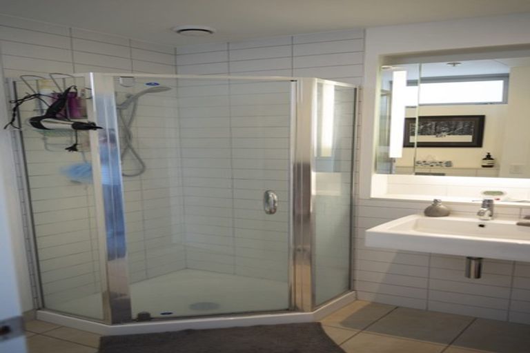 Photo of property in Trinity Apartments, 804/19 College Street, Te Aro, Wellington, 6011