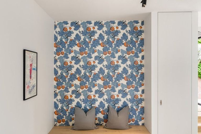 Photo of property in 2 Maida Vale Road, Roseneath, Wellington, 6011