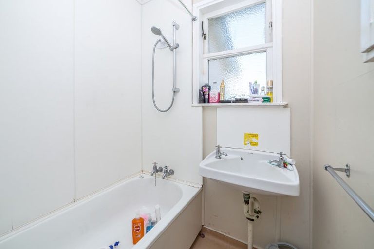 Photo of property in 10 Stamford Place, Lansdowne, Masterton, 5810