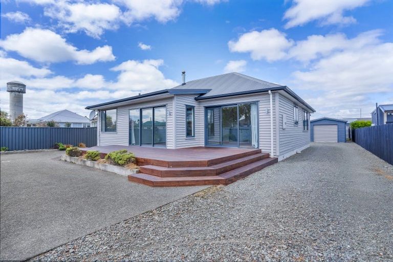 Photo of property in 19 Queen Street, Winton, 9720