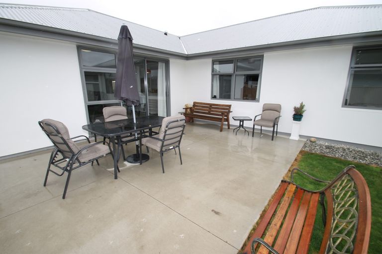 Photo of property in 10 Roblyn Place, Mosgiel, 9024