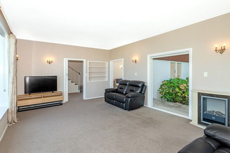 Photo of property in 24 Hill Road, Whataupoko, Gisborne, 4010