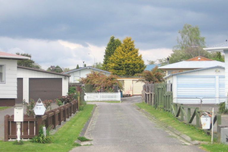 Photo of property in 8b Sequoia Crescent, Owhata, Rotorua, 3010