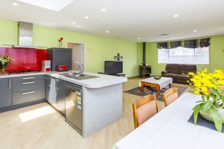 Photo of property in 398b Fergusson Drive, Heretaunga, Upper Hutt, 5018