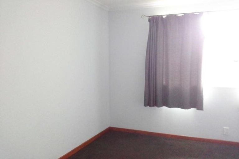 Photo of property in 13 Mace Street, Waitara, 4320