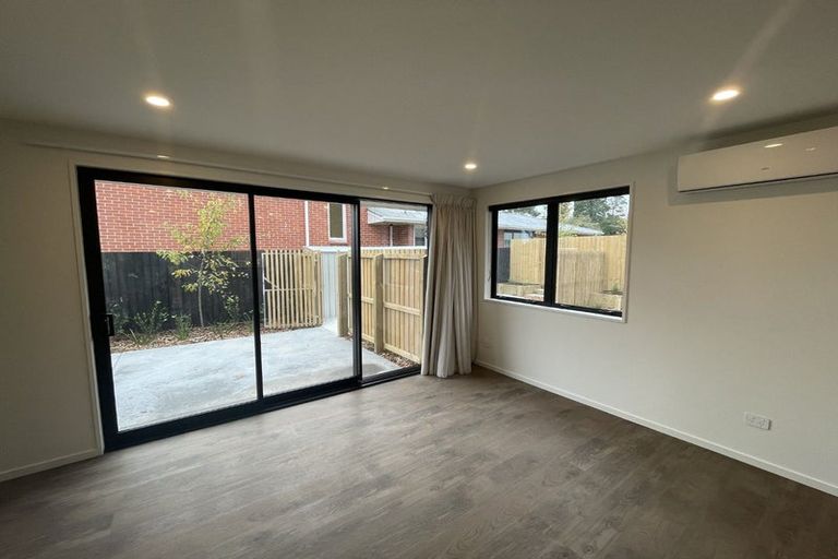 Photo of property in 4/41 Horseshoe Lake Road, Shirley, Christchurch, 8061