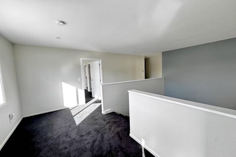 Photo of property in 7 Swinton Place, Churton Park, Wellington, 6037