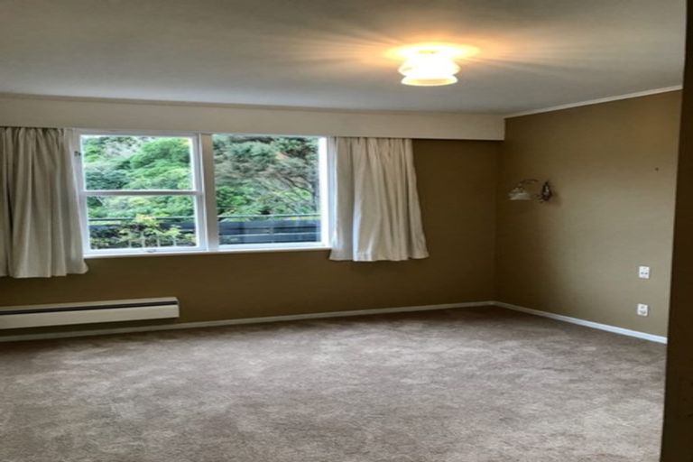 Photo of property in 101 Churchill Drive, Crofton Downs, Wellington, 6035