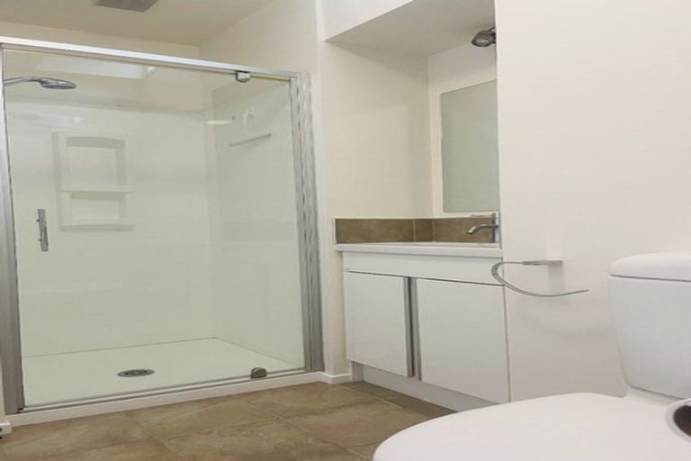 Photo of property in 1/35 Solway Avenue, Ilam, Christchurch, 8041