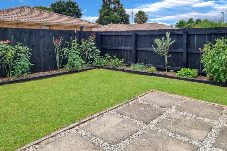 Photo of property in 5/7 Koromiko Street, New Lynn, Auckland, 0600