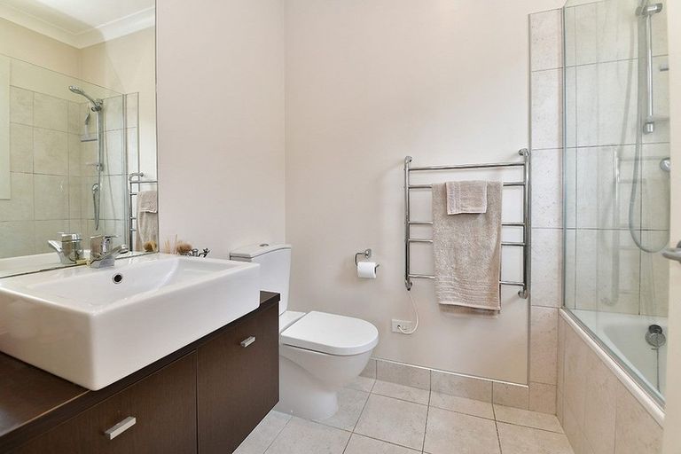 Photo of property in 285 Pinecrest Drive, Gulf Harbour, Whangaparaoa, 0930