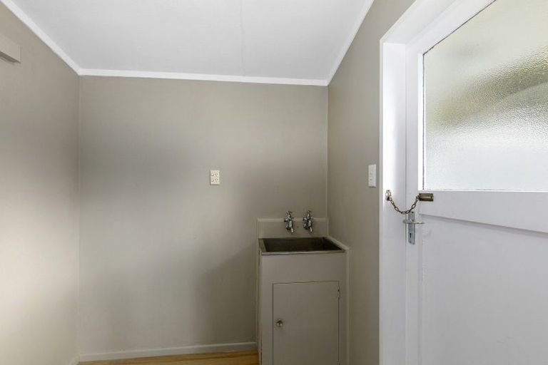 Photo of property in 7 Dunsandel Grove, Silverstream, Upper Hutt, 5019