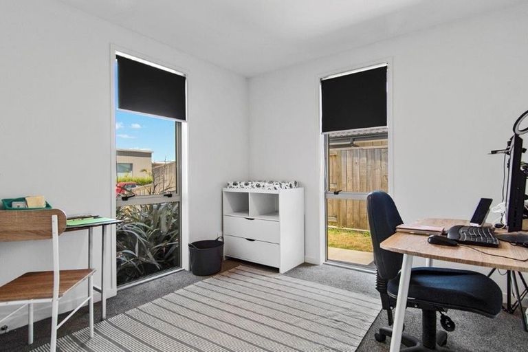 Photo of property in 37 Te Wharo Drive, Papamoa, 3118