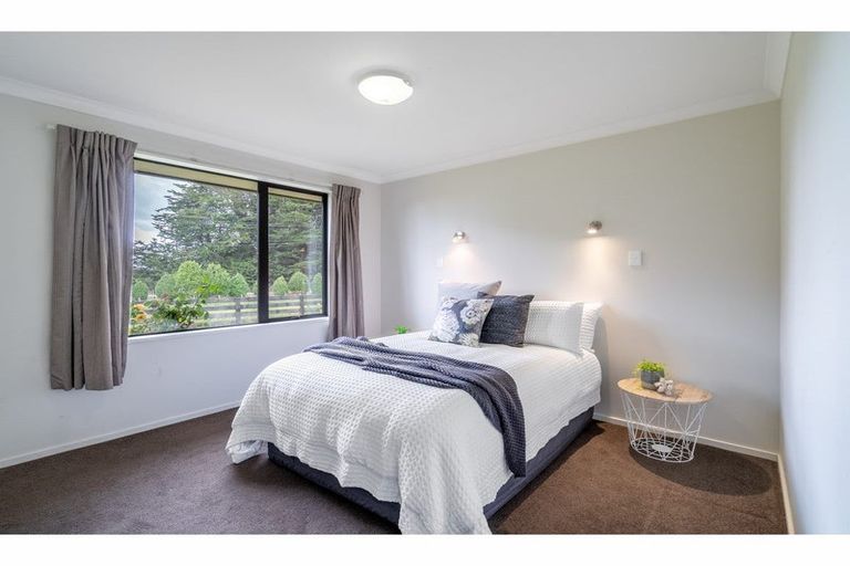 Photo of property in 180 Helena Road, Makarewa, Invercargill, 9876