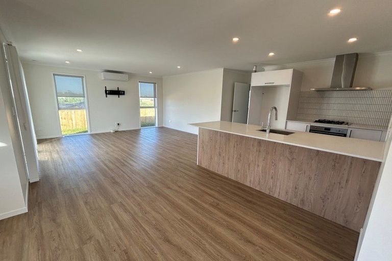 Photo of property in 152 Hitchen Road, Pokeno, 2402