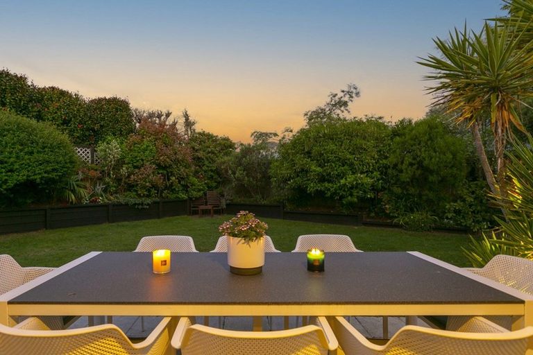 Photo of property in 2 Balmoral Drive, Hilltop, Taupo, 3330