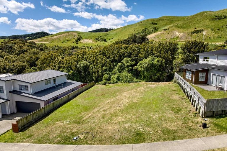 Photo of property in 13 Crompton Avenue, Churton Park, Wellington, 6037