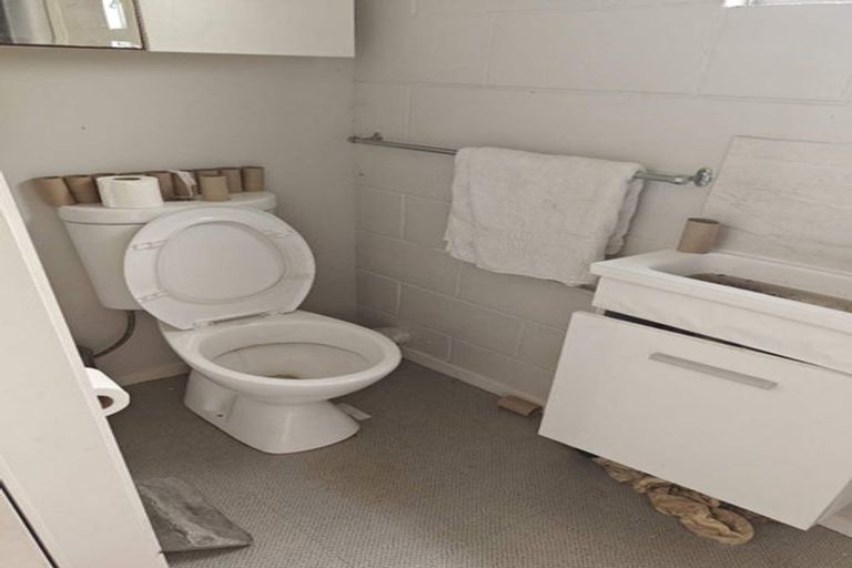 Photo of property in 39 Becroft Drive, Forrest Hill, Auckland, 0620