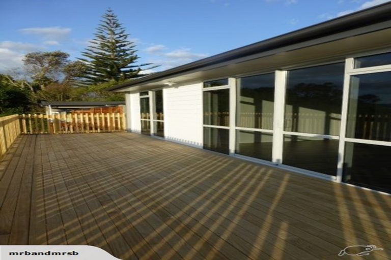 Photo of property in 23 Manukau Road, Raglan, 3225