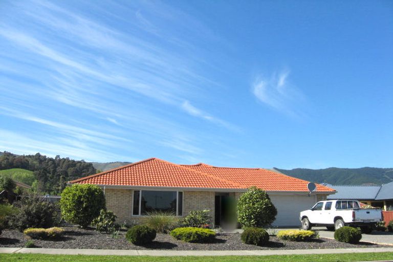 Photo of property in 14 Covent Drive, Stoke, Nelson, 7011