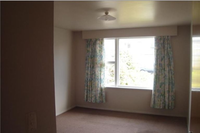 Photo of property in 8 Packe Street, Edgeware, Christchurch, 8013