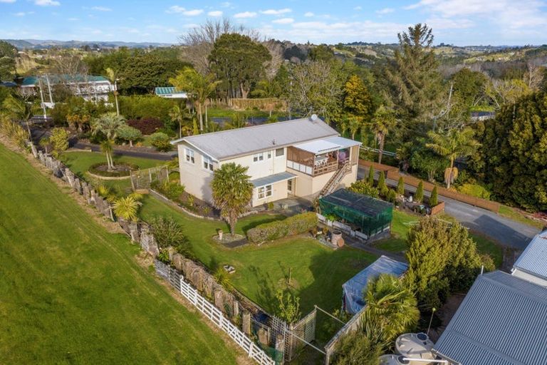 Photo of property in 362 Point View Drive, Shamrock Park, Auckland, 2016