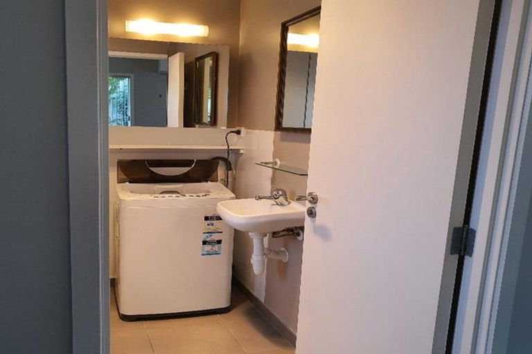 Photo of property in 13 Andre Rise, Stanmore Bay, Whangaparaoa, 0932