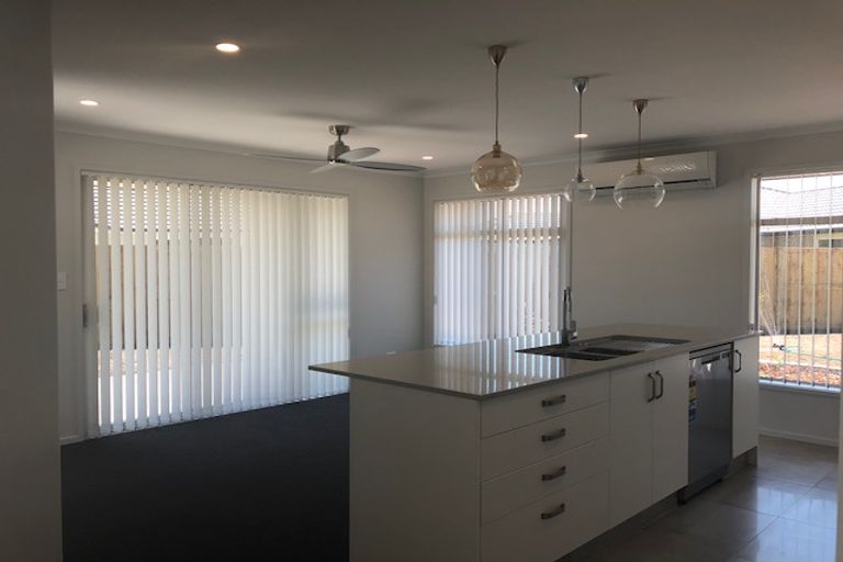 Photo of property in 21 Naeo Close, Papamoa Beach, Papamoa, 3118